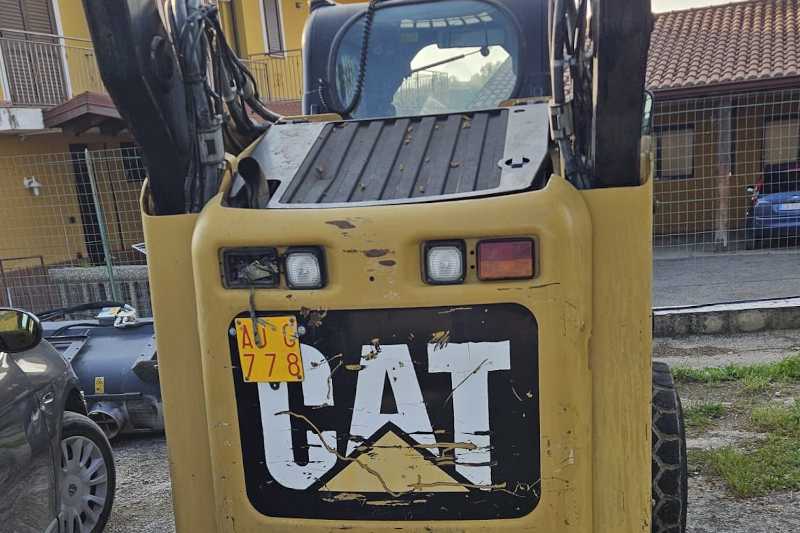 OmecoHub - Immagine CATERPILLAR 272C